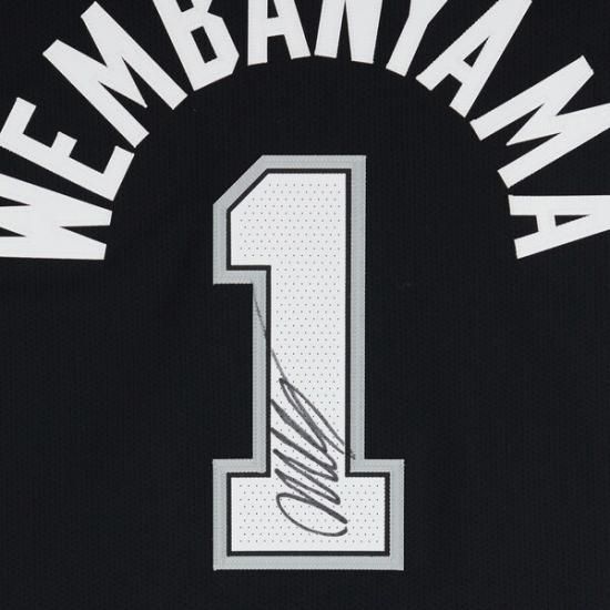 Vicȥr Wembanyama 󥢥ȥ˥ѡ ľɮ եʥƥ  ᡼4