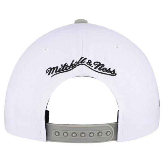 シカゴブルズ ミッチェル&ネス コア スナップバック ハット - ホワイト イメージ4