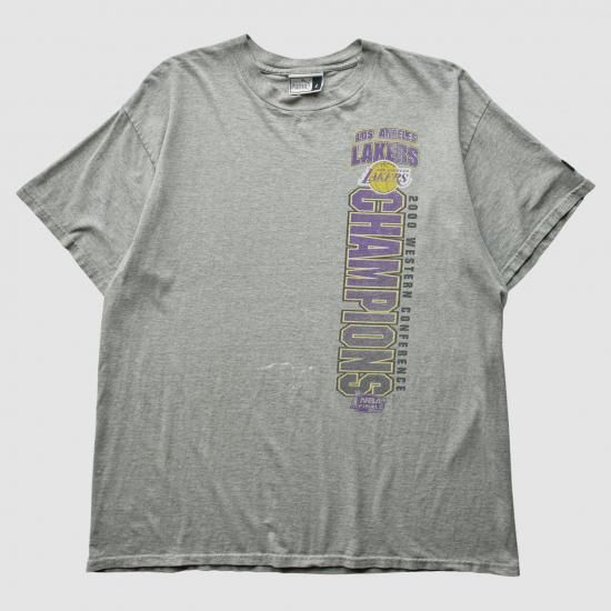 ロサンゼルス・レイカーズ Puma 2000 Tシャツ - グレー - M バイ ファナティクス リ イメージ1