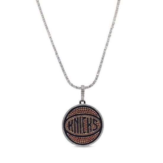 ニューヨークニックス GLD 18K イエロー ゴールド ロゴ ペンダント & 20