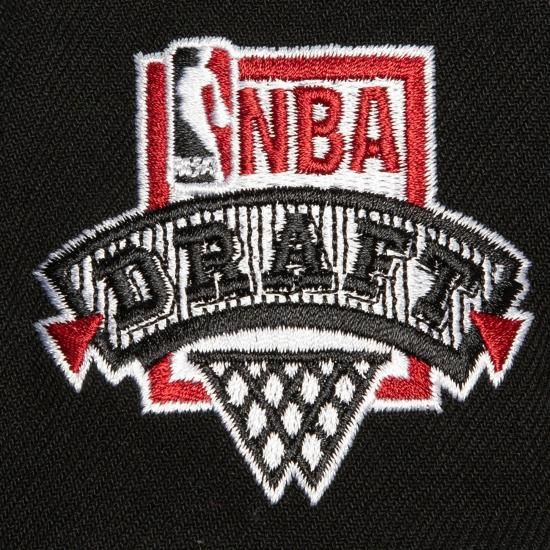 シカゴブルズ ミッチェル&ネス コア スナップバック ハット - ホワイト/レッド イメージ3