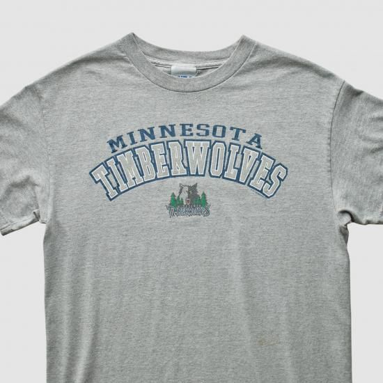 ミネソタティンバーウルブズ NBA 2000s Tシャツ - ヘザー グレー - S バイ ファナテ イメージ2