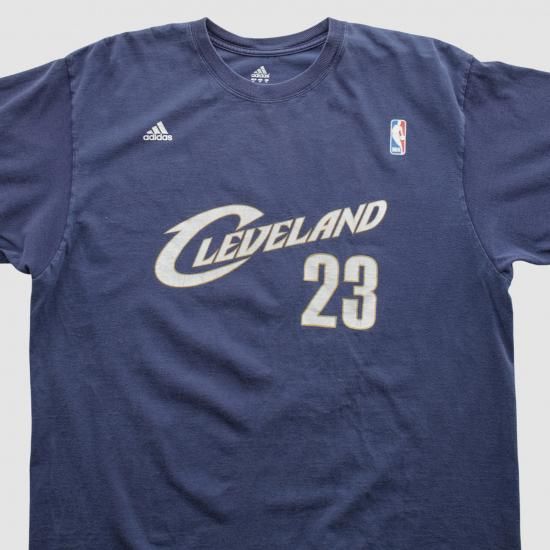 クリーブランドキャバリアーズ Adidas 2000s Tシャツ - ネイビー - M バイ ファナ イメージ3