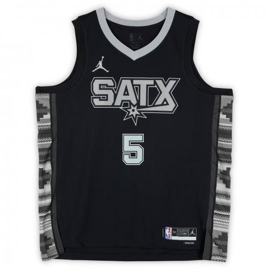 Steph���� Castle 