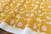 ミニウニッコ (Mini Unikko)オレンジ コットンファブリック(50cm)マリメッコ(marimekko)