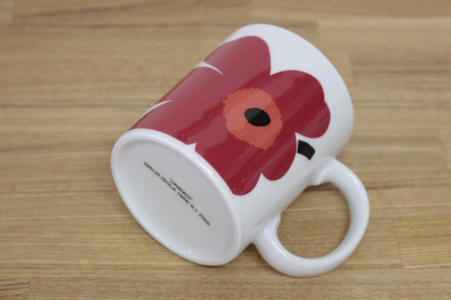 マリメッコ Marimekko ウニッコ Unikko 廃盤 マグカップ レッド