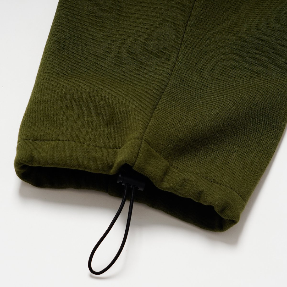 HighLife / High Cargo Sweat Pants - Olive - - HighLife Online Store |  ハイライフ公式オンラインストア