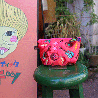 【ＵＬＯＣＯ】弦がない　ポーチ（赤）　Uloco　guitar　pouch　red　【クリックポスト可】<img class='new_mark_img2' src='https://img.shop-pro.jp/img/new/icons1.gif' style='border:none;display:inline;margin:0px;padding:0px;width:auto;' />