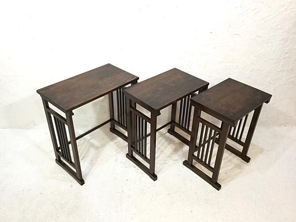 英国アンティーク木製ネストテーブル3台/収納式机/サイドテーブル(83-307) 英国アンティーク木製ネストテーブル3台/収納式机/飾り棚/サイド