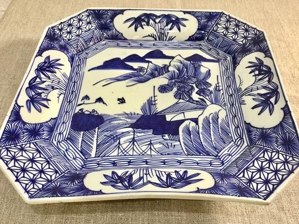 小皿 4枚 染付 印判 2種類 青磁 鶴 山水 手描き染付角皿(東屋山水)｜横29 縦29 高5｜一点もの