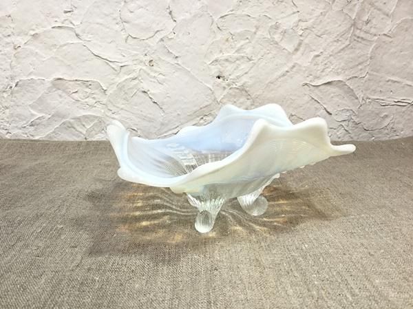 明治 大正期 ブルー 切子 ウランガラス レトロ 青乳白色 乳白色ガラス 明治～大正期 ブルー 切子 ウランガラス 氷カップ 氷コップ 和