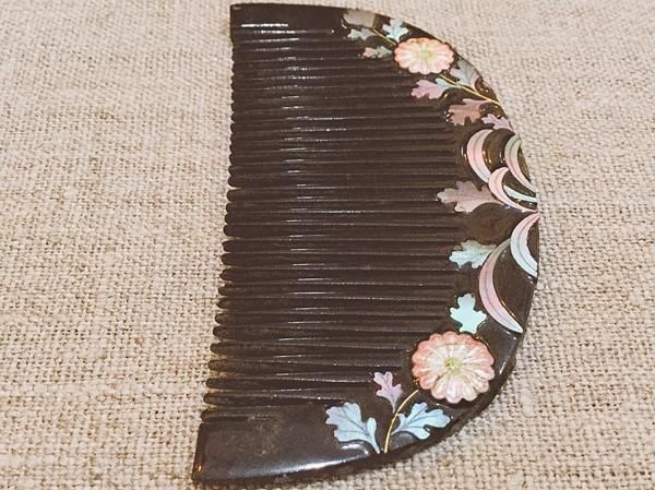 櫛(黒塗り)(螺鈿花) - ブルーパロット｜京都のアンティーク食器