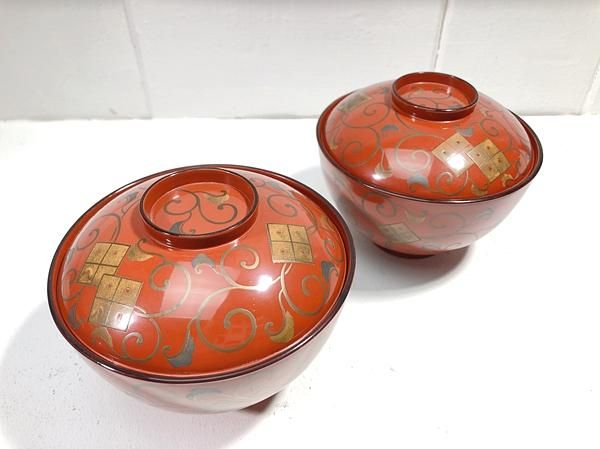 時代物　朱漆塗網絵　蓋付き椀　菓子椀　骨董品　茶道 大正時代のアンティーク朱塗り煮物椀 朝顔模様