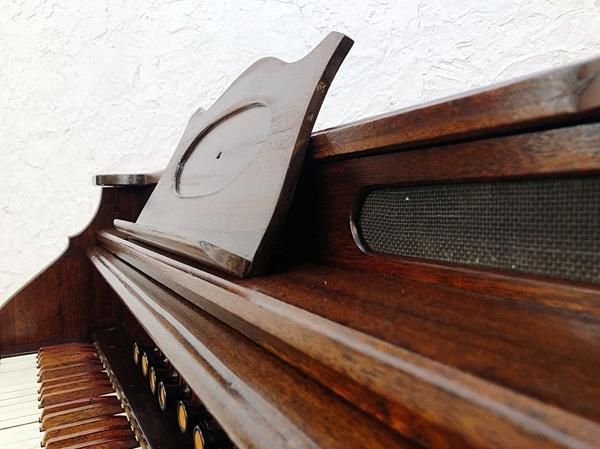 木製　木のぬくもり　昭和家具風 Organオルガン 木製 木のぬくもり 昭和家具風 Organオルガン クラシカルな