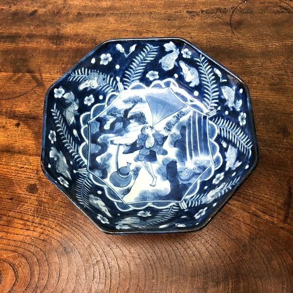 骨董　染付　波に白兎　 大鉢　睡蓮鉢　Antiques Yahoo!オークション -「古染付 鉢」の落札相場・落札価格