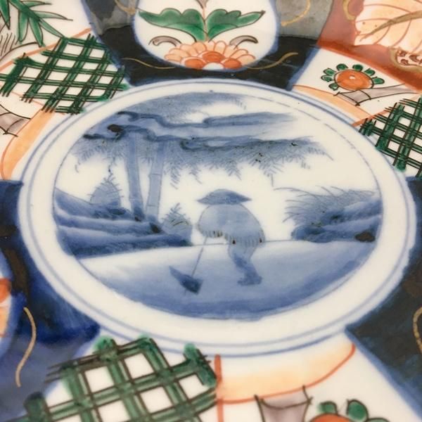 中国古美術・珍蔵粉彩・陶磁器の中皿・風景絵・置物・純手描き・刺繍の箱付・茶道具 中国古美術・珍蔵粉彩・風景絵磁器の中皿・純手描き・刺繍箱