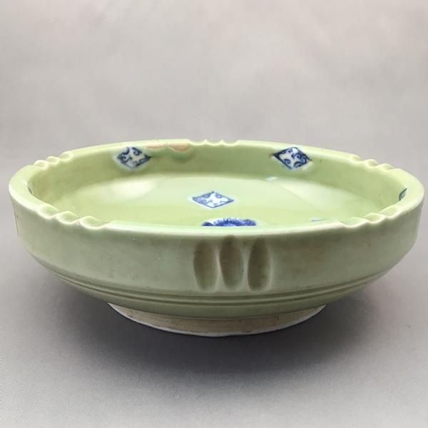 青磁陶器 小鉢5個 古美術品、アンティーク 希少な印判・青磁鉢|直径18.5cm 高さ6cm|アンティーク和食器