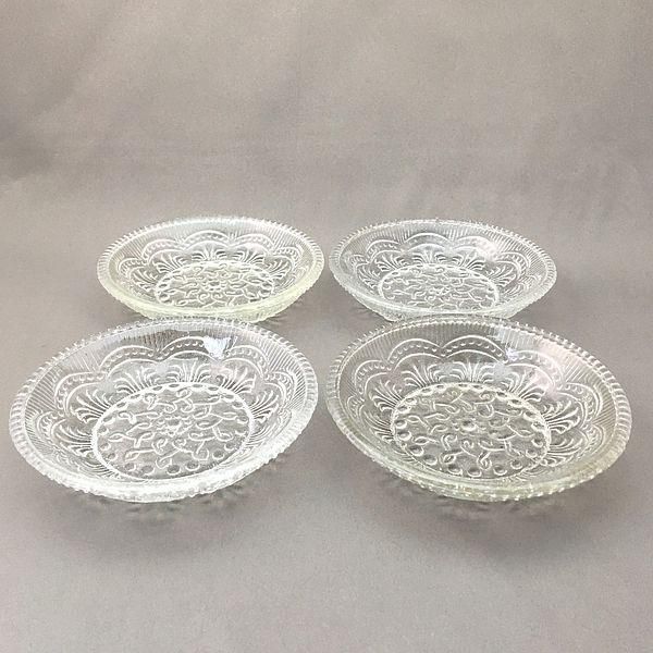 プレスガラス小皿 バリシワあり 食卓彩る 直径11cm高さ2cm