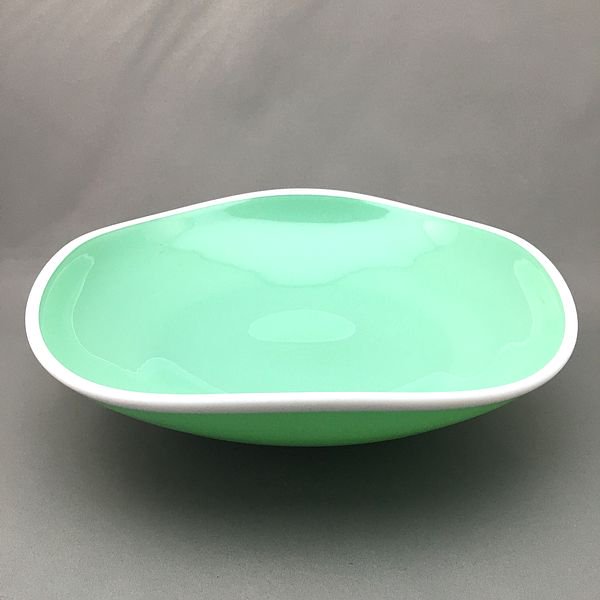 緑ガラス浅鉢