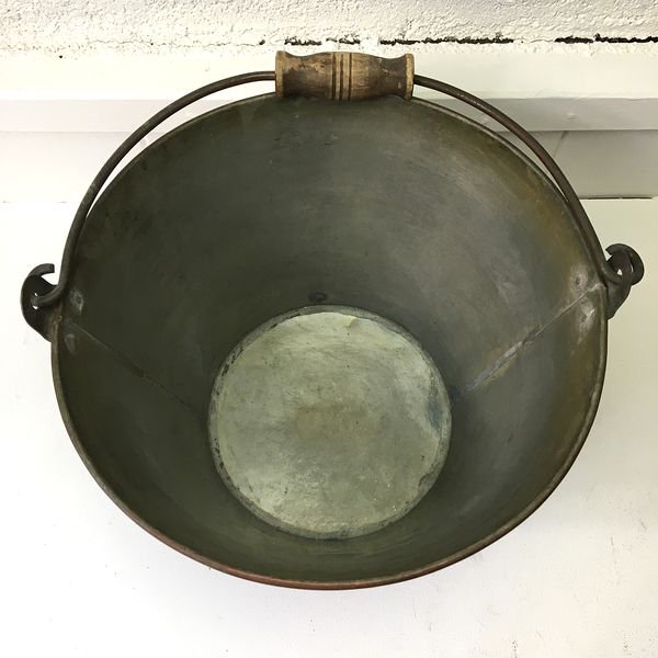 銅のバケツ - 京都の骨董・アンティーク・ヴィンテージの家具・食器・雑貨｜antique blue Parrot KYOTO