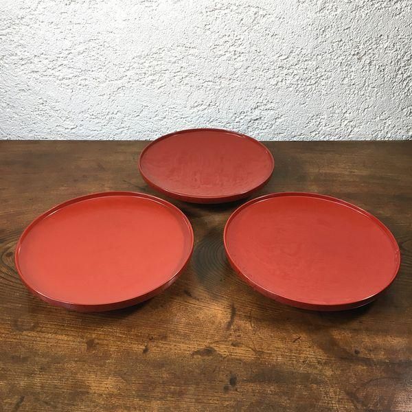 朱塗り大平碗 網模様で食卓を彩る一品