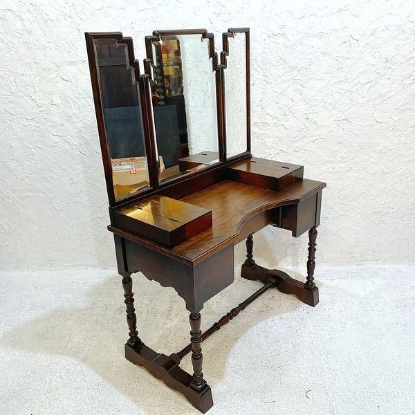 シノワズリ調の三面鏡ドレッサー｜広々収納力抜群｜洋館風の上品