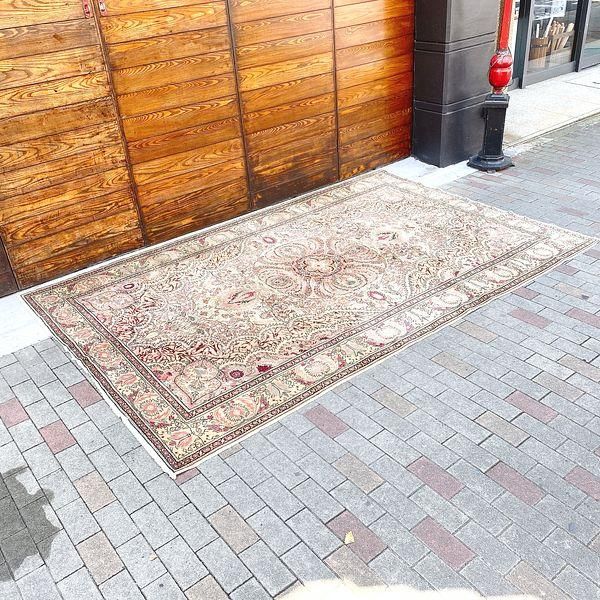 アンティーク絨毯・段通・ラグ｜空間を彩るクラシカルファブリック