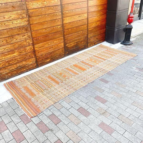 アンティーク絨毯・段通・ラグ｜空間を彩るクラシカルファブリック