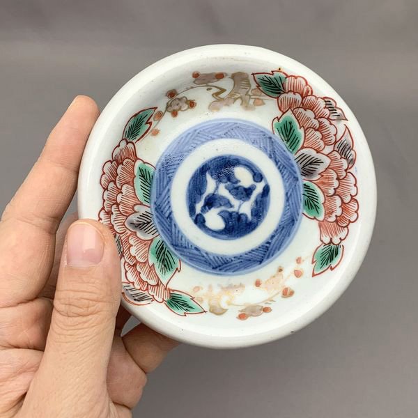 手描き色絵豆皿(釉切れ有り)
