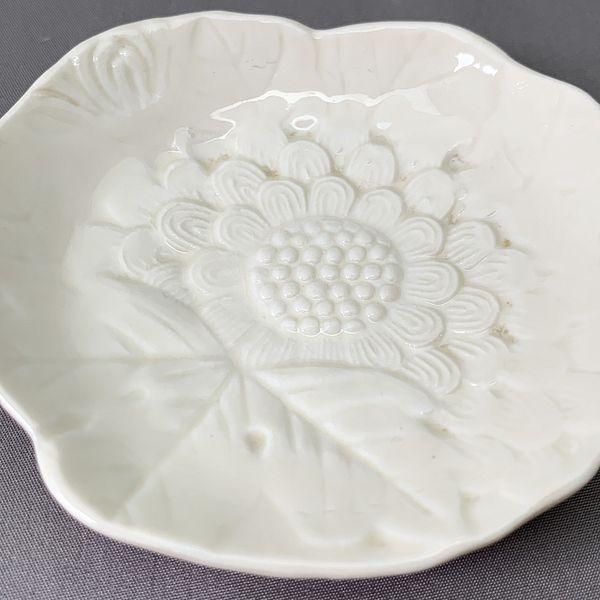 希少なアンティーク白磁豆皿｜幅8 高さ1.5｜贈り物や日常使いにおすすめ