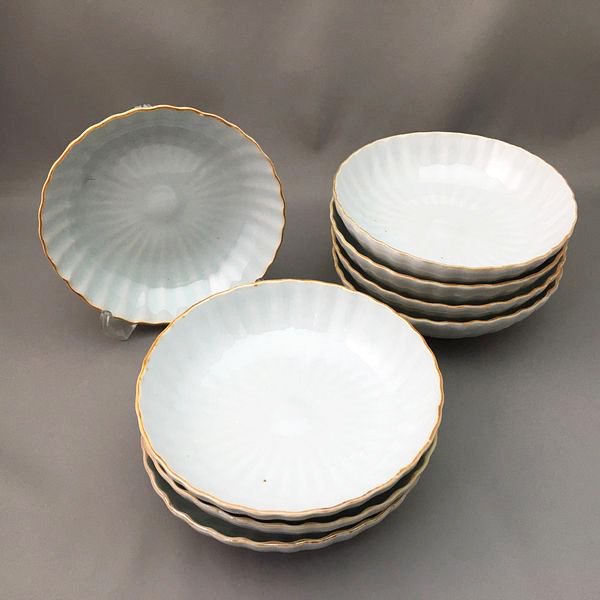 白磁菊花型なます皿 - 骨董・アンティーク・ヴィンテージの家具・食器 
