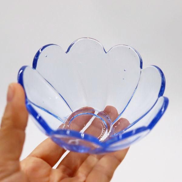 ★明治ガラス/和ガラス！綺麗な青縁鉢/気泡ガラス/氷ガラス★ ☆明治ガラス/和ガラス！綺麗な青縁鉢/気泡ガラス/氷ガラス☆