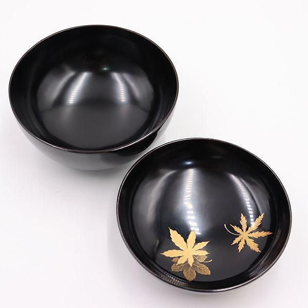 黒塗紅葉蒔絵椀