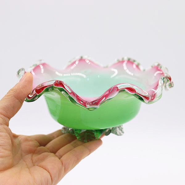 レトロガラス　乳白ガラス　緑　菓子鉢　ガラス鉢