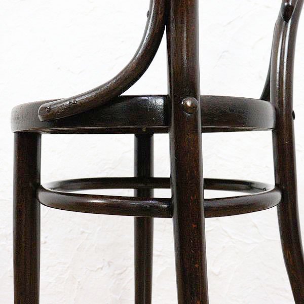 松の木のウッドチェアー椅子・チェア
