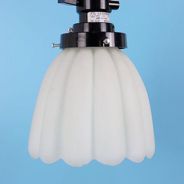 昭和レトロ 電笠 電傘 ランプシェード 乳白 照明 フリル 蕾 小ぶり 和 
