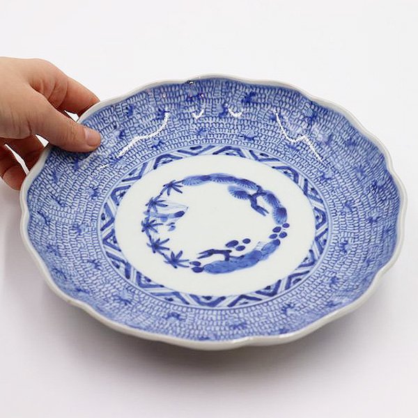 手描き 染付中皿 和食器 藍 呉須 パスタ皿 カレー皿 （微塵唐草
