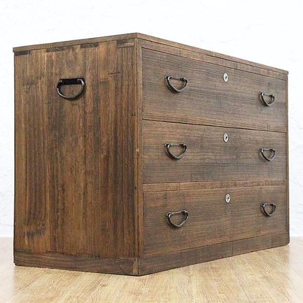 高級タンス三台目