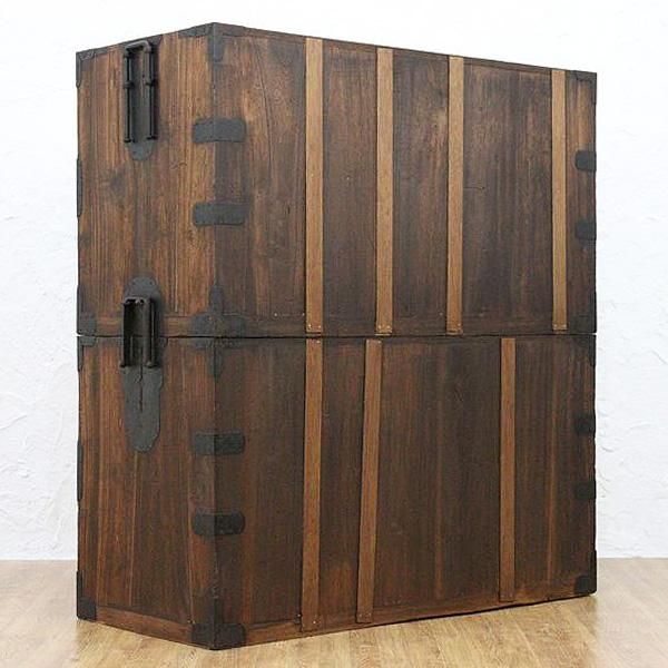 桐箪笥　二段引出し 大正期・二段重ね桐箪笥｜引出し4杯・高級感ある佇まい