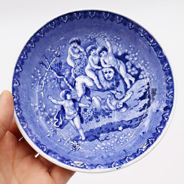 ブルーアンドホワイト 小皿 オランダ 阿蘭陀 菓子皿 アンティーク ヨーロッパ（獅子と戯れる子供）