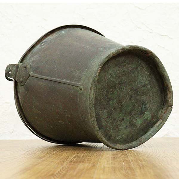 シャビー　真鍮製洗面器.盥　古道具　アンティーク　骨董　ガーデニング　古美術