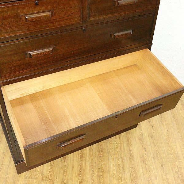 昭和初期の重厚整理箪笥｜ケヤキ材 幅103.5cm