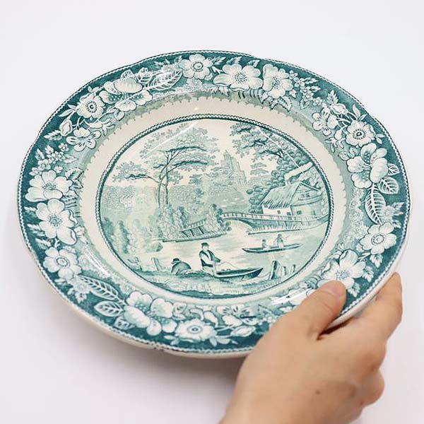 イギリス製 アンティーク 平皿 プレート ディナー皿 シチュー皿 飾り皿 グリーン アンティーク ヨーロッパ DAWSON（風景・ワイルドローズ）