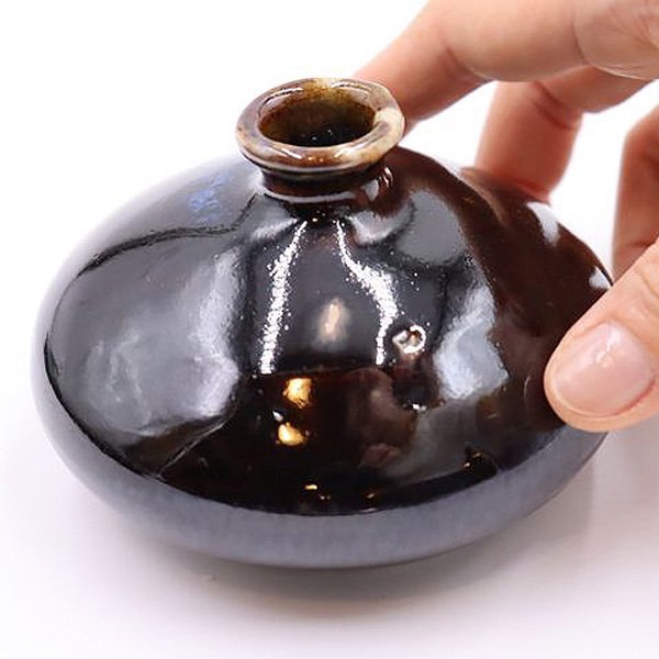 黒 鉄釉 油壺 鬢付け油 化粧油 江戸時代 明治時代 昔の化粧道具 日本 一輪挿し