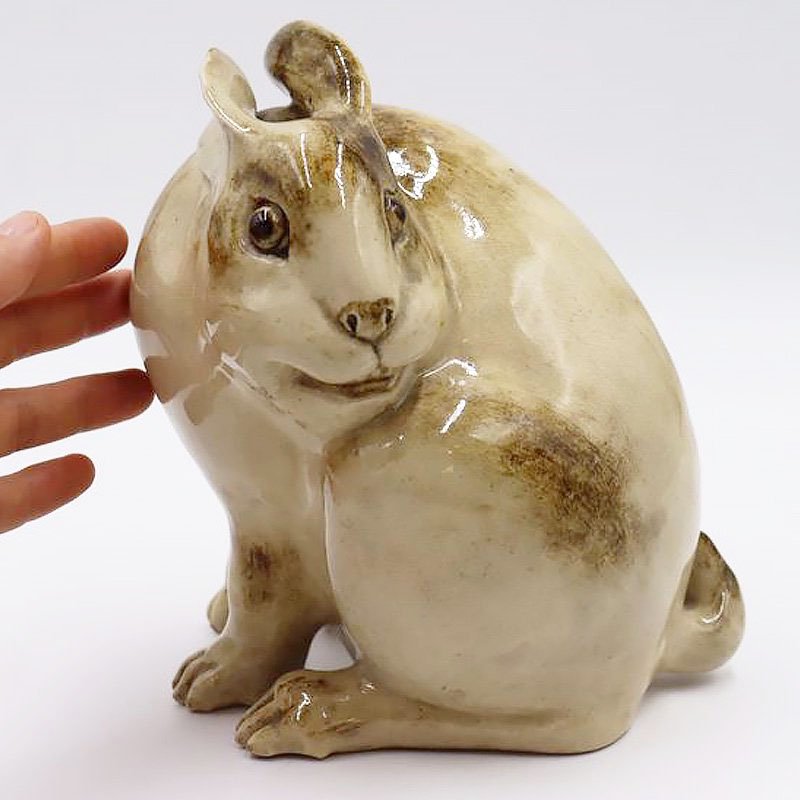 うさぎ 兎卯干支 動物 個性的 陶磁器製 置物 オブジェ 銘あり 日本製 