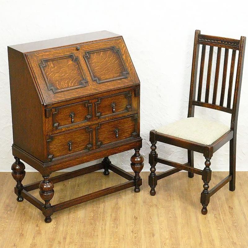 オーク素材の重厚なライティングビューロー｜幅79cm奥行45.5cm高さ