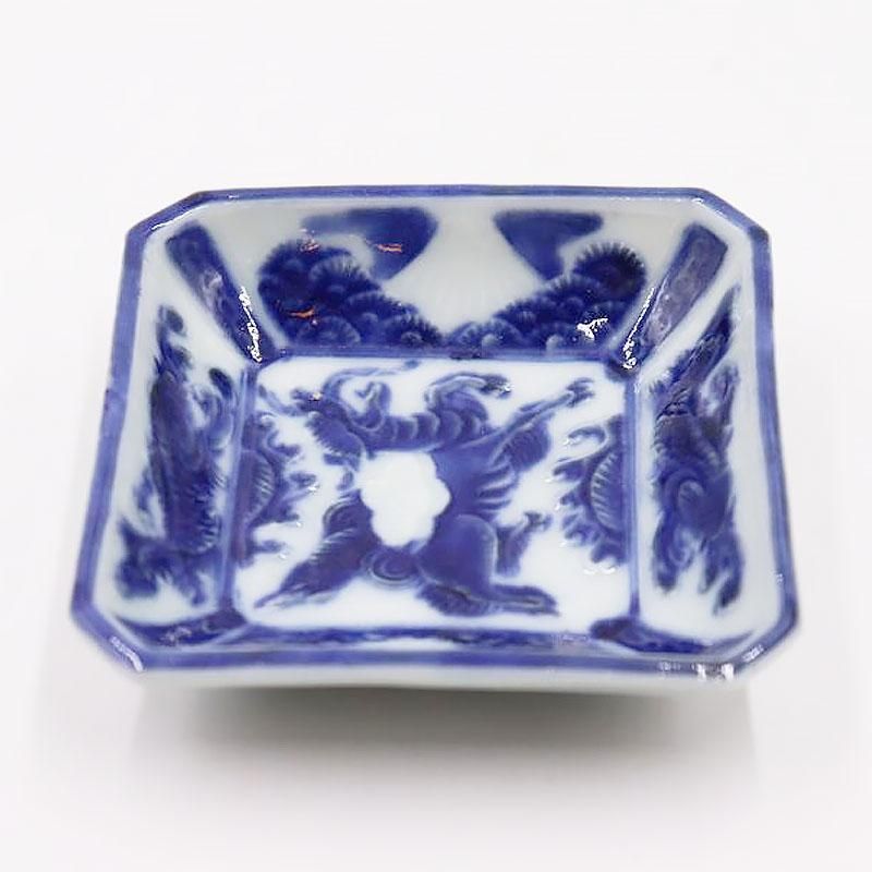 アンティーク染付角豆皿｜サイズ8.5x8.5x2.5cm｜動物柄