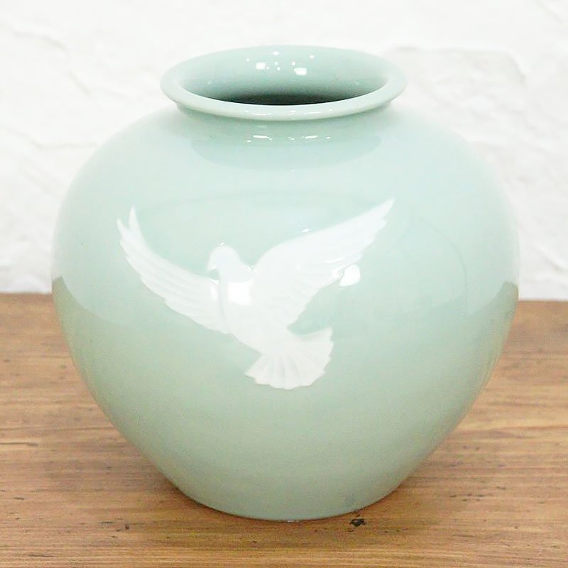 上品 青磁色 花瓶 壺 ふっくら 骨董 ヴィンテージ 日本製 （白鳩