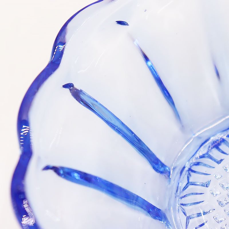 ブルー プレスガラス ガラス小鉢 ボウル お花形 サラダ かき氷 アイス 