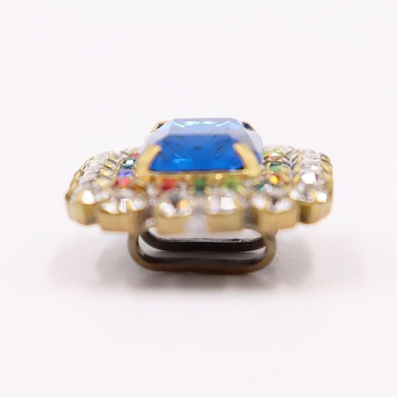 断捨離　指輪　ビンテージ？　アンティーク？　レディースアクセサリー　キラキラ 帯留め アンティーク ヴィンテージ チェコガラスボタン ビーズ